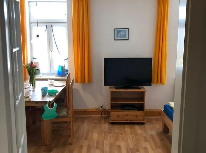 Guest house Gutshaus 3*