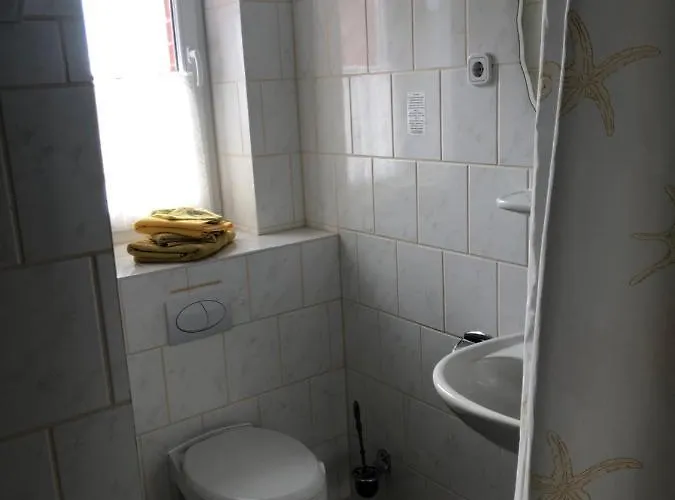 Gutshaus Guest house 3*