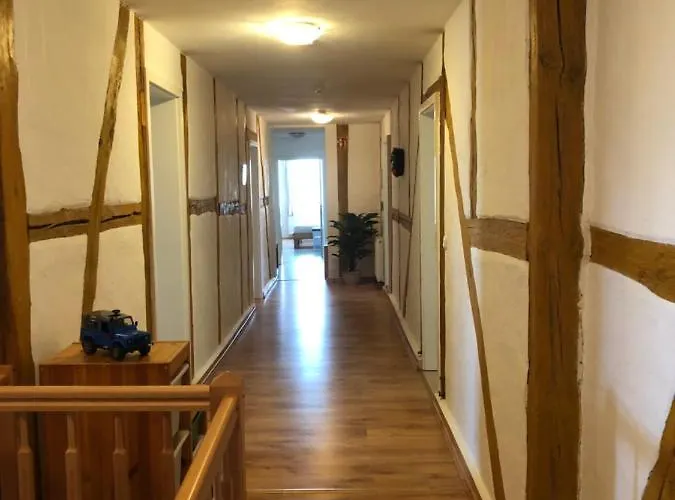 Gutshaus 3*