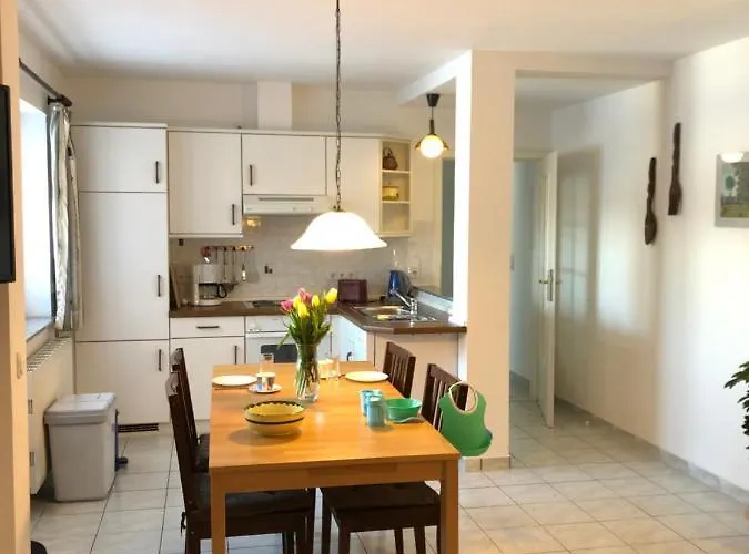 Guest house Gutshaus 3*